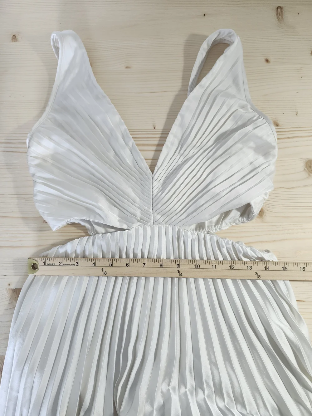 Abercrombie & Fitch White Satin V-Neck Maxi Dress with Side Cutout Size M Tall